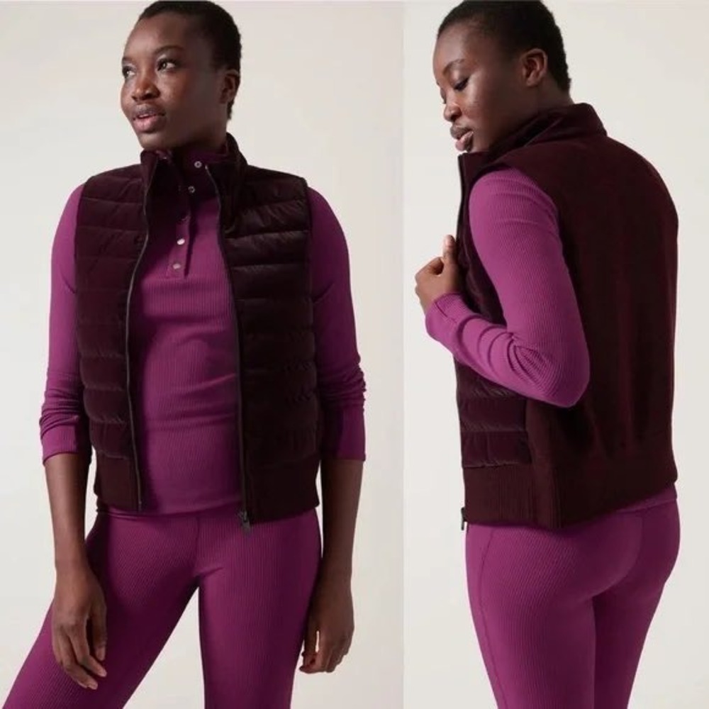 Athleta Small Hanover Hybrid Merino Wool Blend Puffer Vest Jacket Wine Burgundy